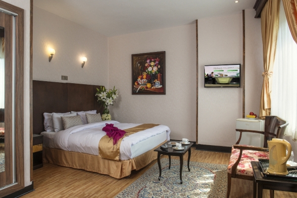 Ferdowsi International Grand (Hotel-e Bozorg-e Ferdowsi) (Teheran)